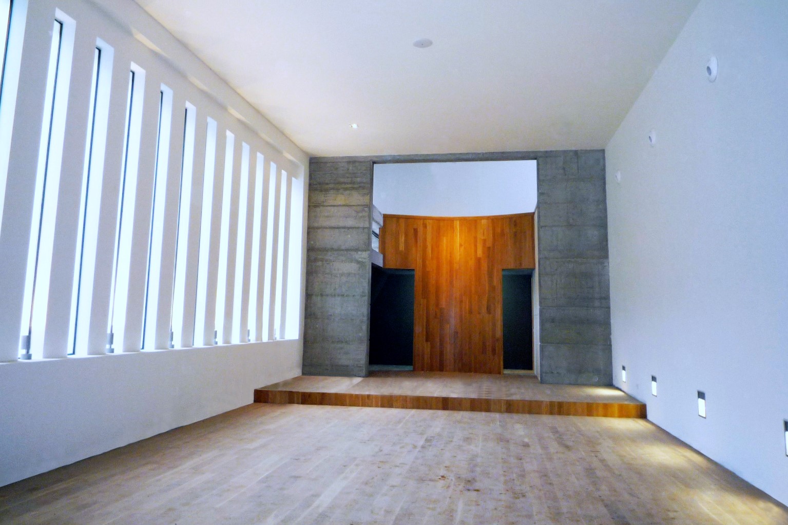 principal_iglesia_cerredo_3